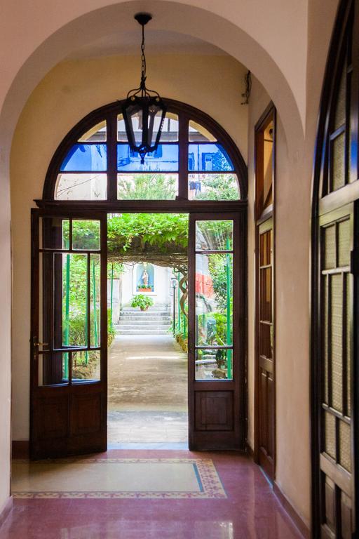 Amm Suite Rome Bagian luar foto